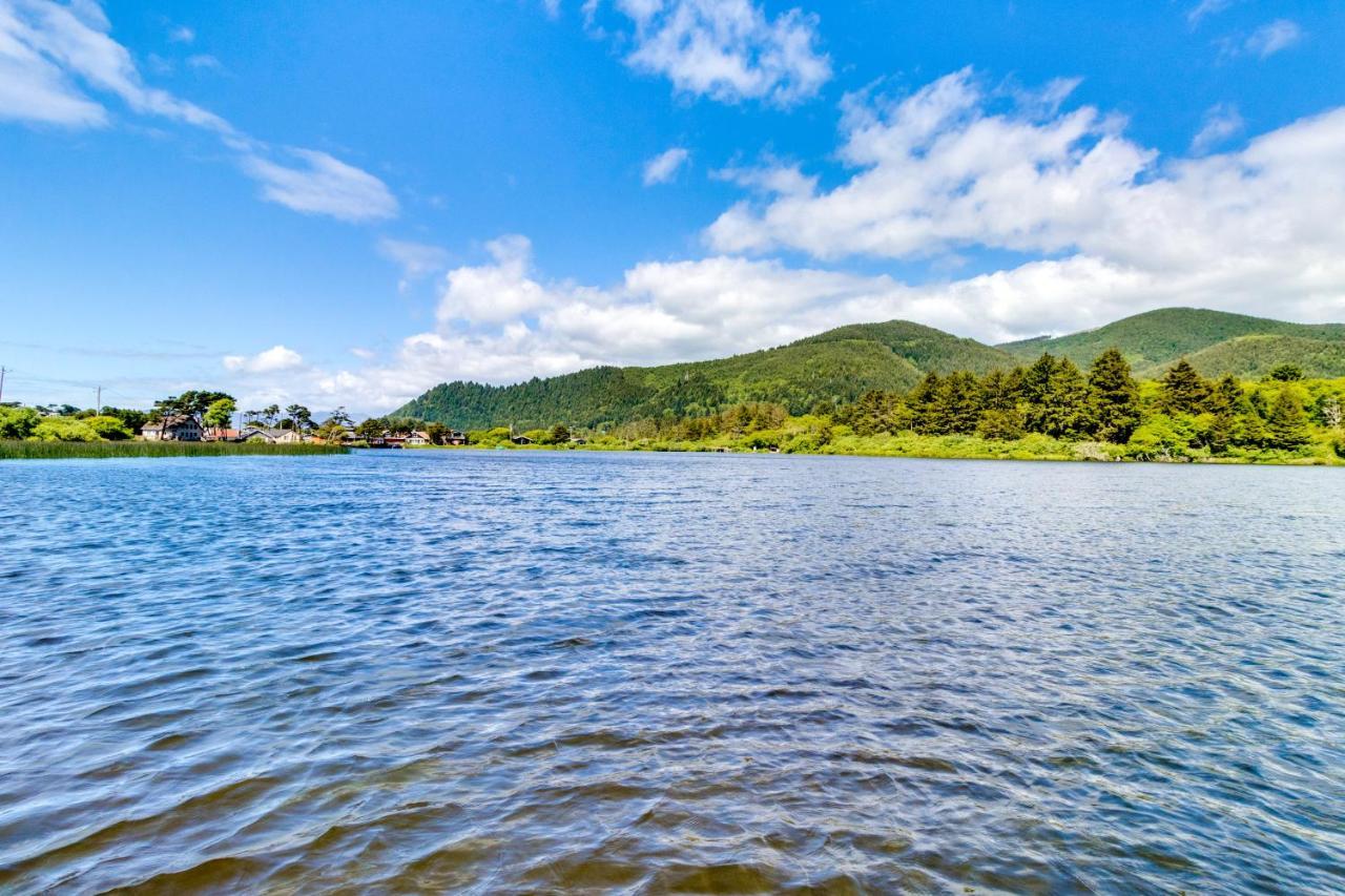 ​Rock Creek Inn Vacation Condos Rockaway Beach Exteriér fotografie